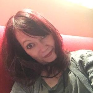 Meet your Posher, Carol